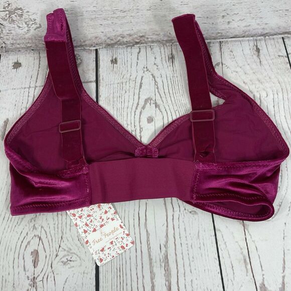 Free People Intimately Bra Rhiannon Soft Small Stretch Velvety Bralette Berry - Picture 5 of 9
